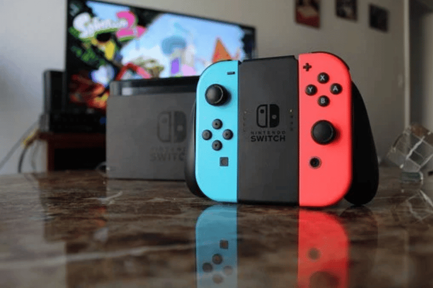 comment jouer avec 2 switch