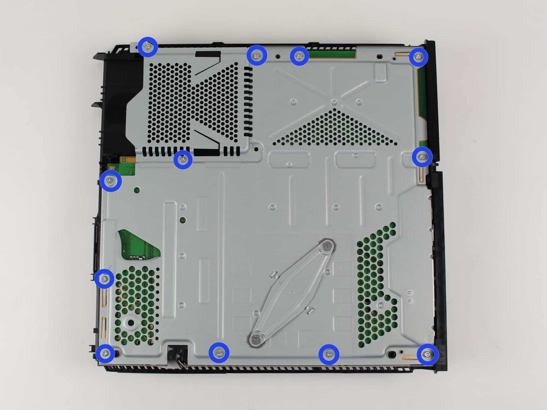 PS4 chauffe - 14 vis